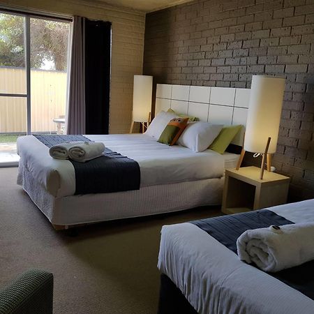 Lancelin Beach Hotel Exterior foto