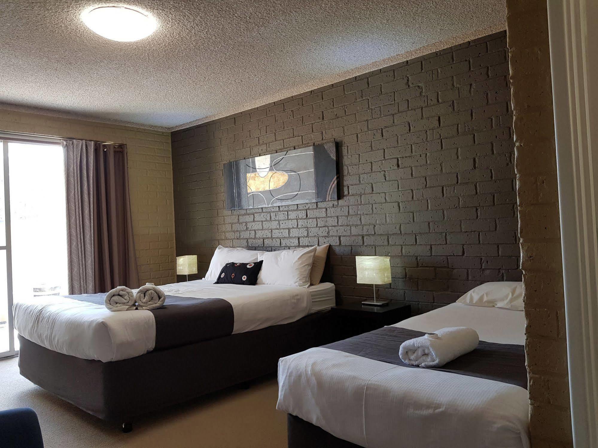 Lancelin Beach Hotel Exterior foto