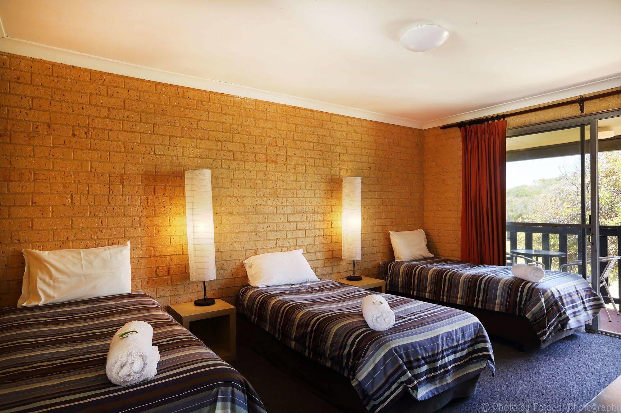 Lancelin Beach Hotel Exterior foto
