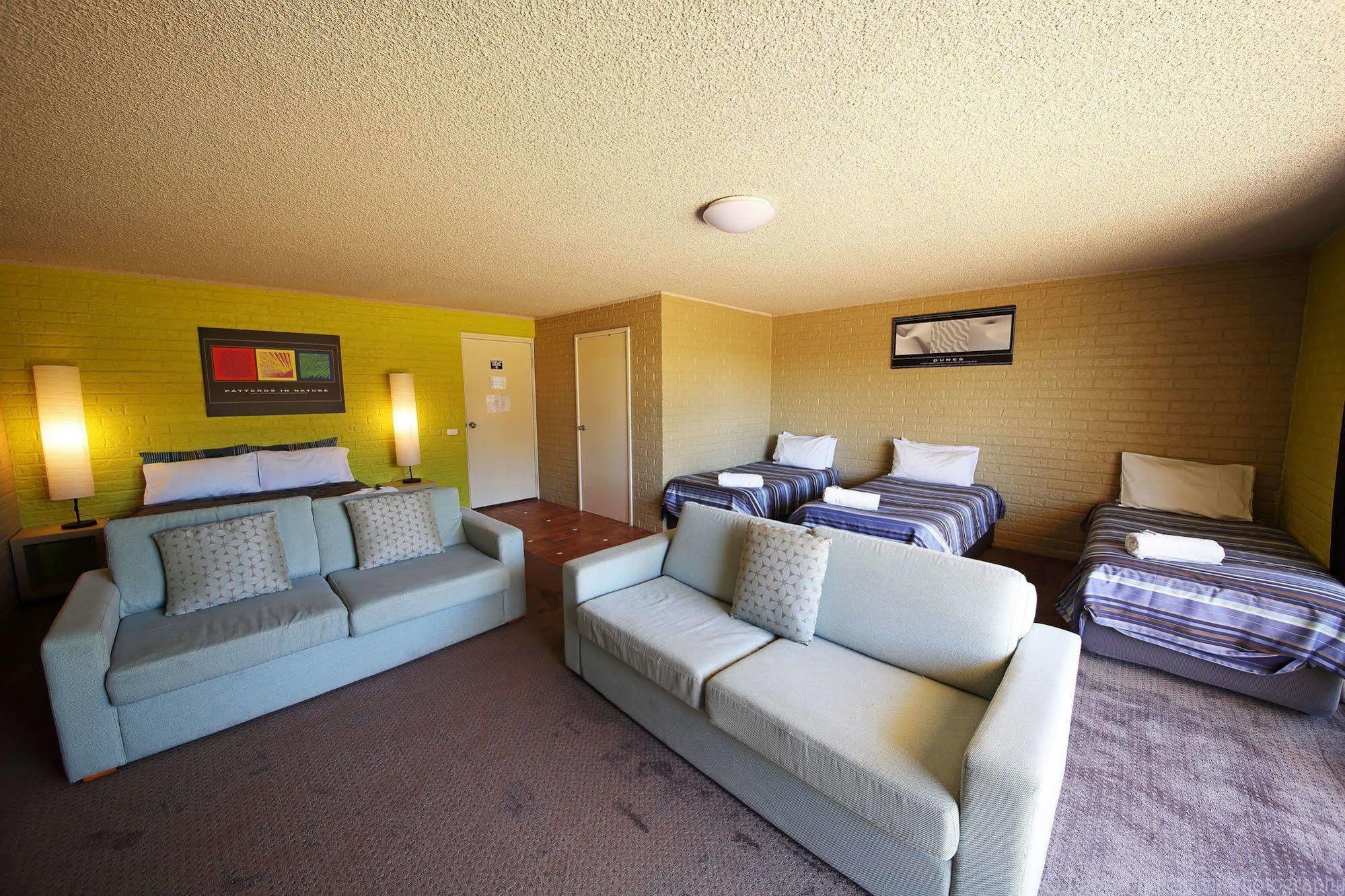 Lancelin Beach Hotel Exterior foto