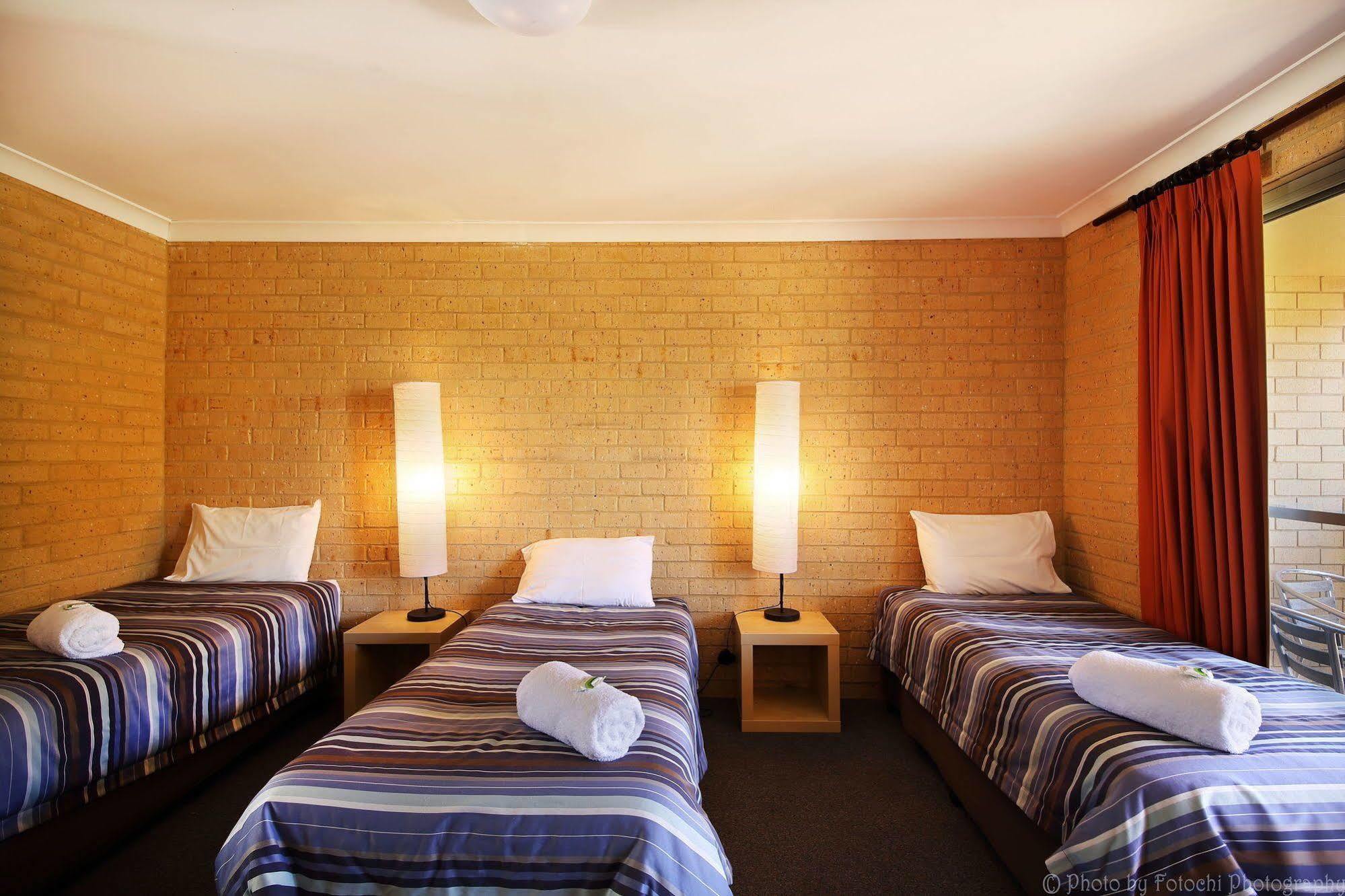 Lancelin Beach Hotel Exterior foto